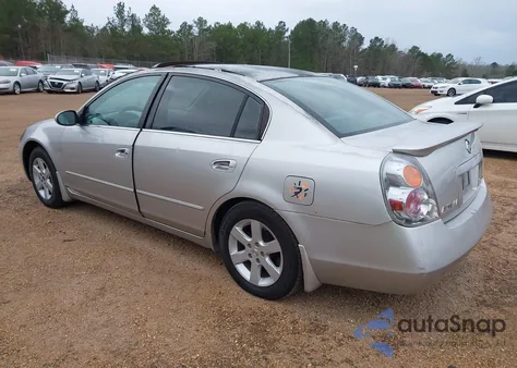 2003 Nissan Altima 2.5 S z USA, uszkodzony, nr VIN 1N4AL11D73C167466